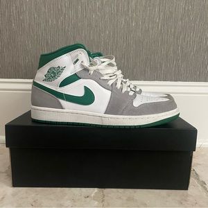Men’s Green Metallic/Gray Jordan 1 Mid